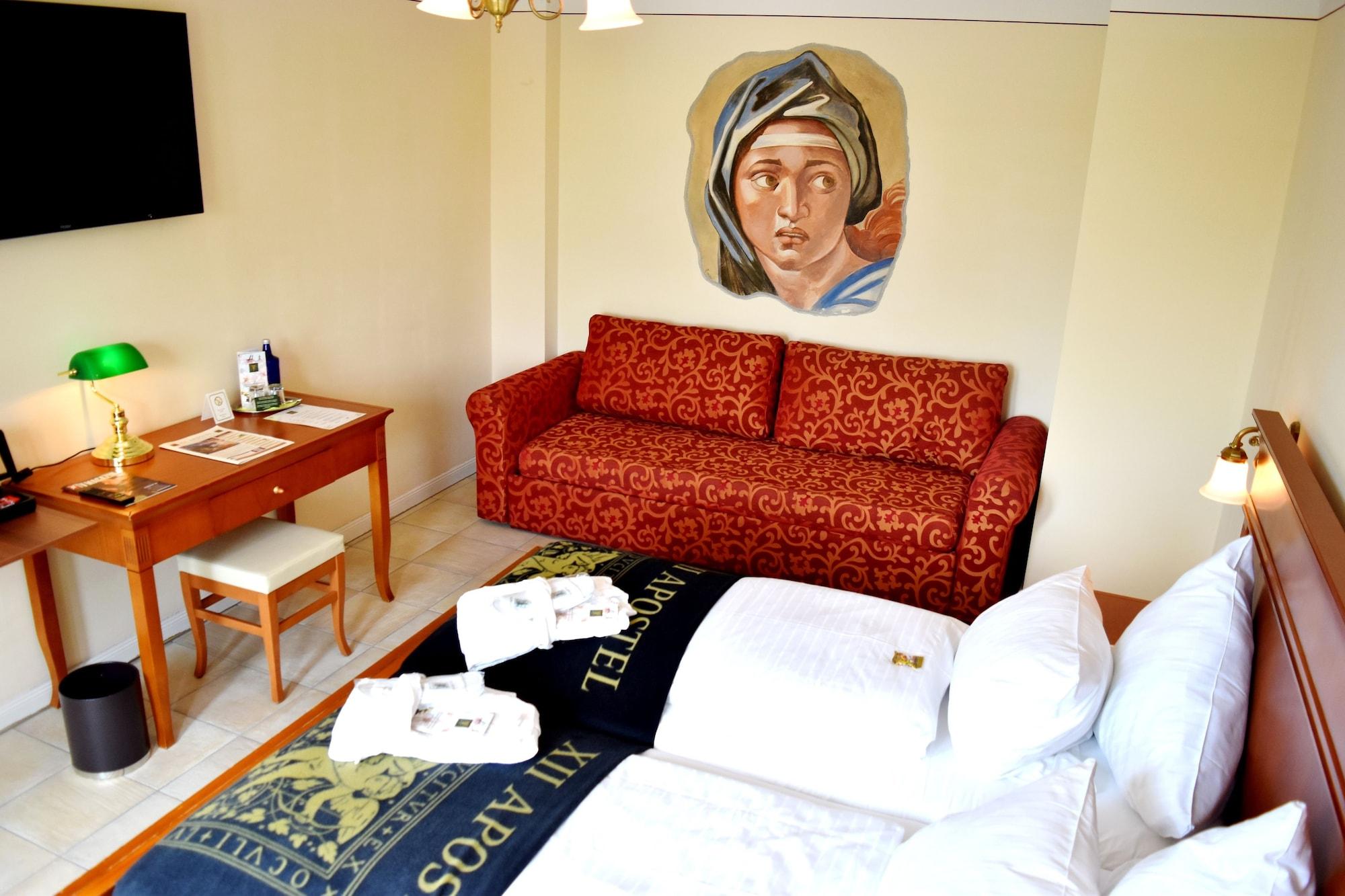 XII Apostel Albergo Κολωνία Εξωτερικό φωτογραφία