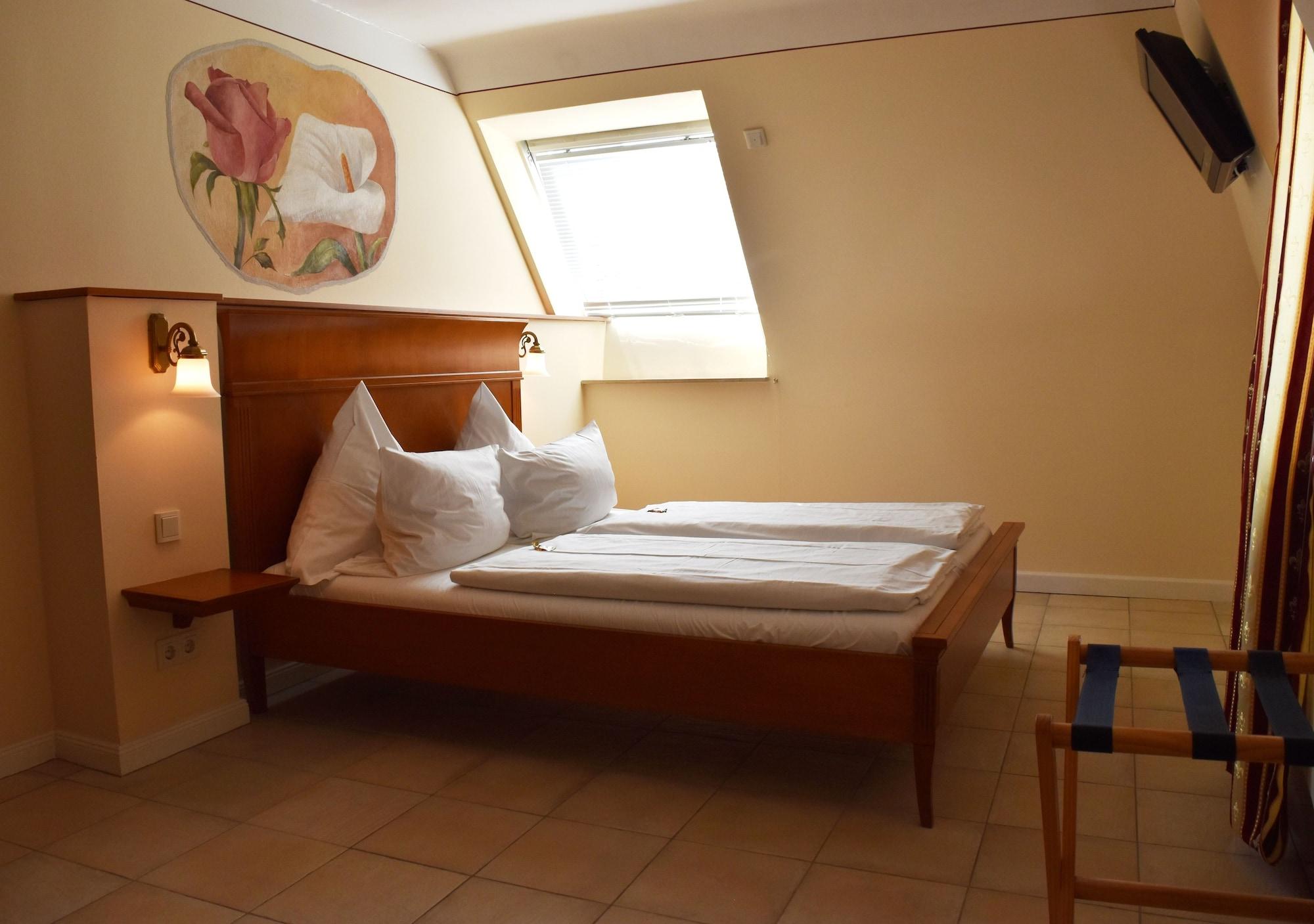 XII Apostel Albergo Κολωνία Εξωτερικό φωτογραφία